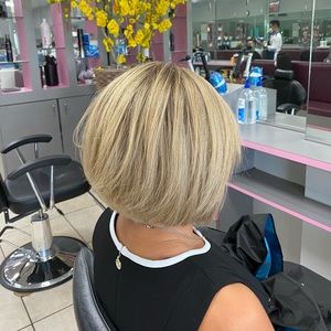 Meet your Posher, Dawn